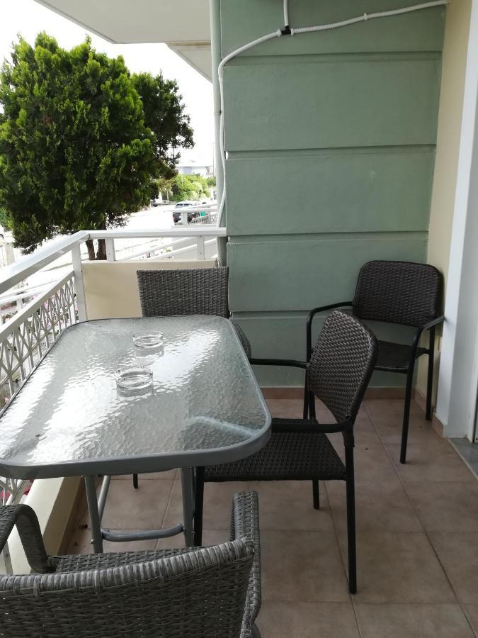 Apartment Ey Zhn Nea Chili Екстер'єр фото