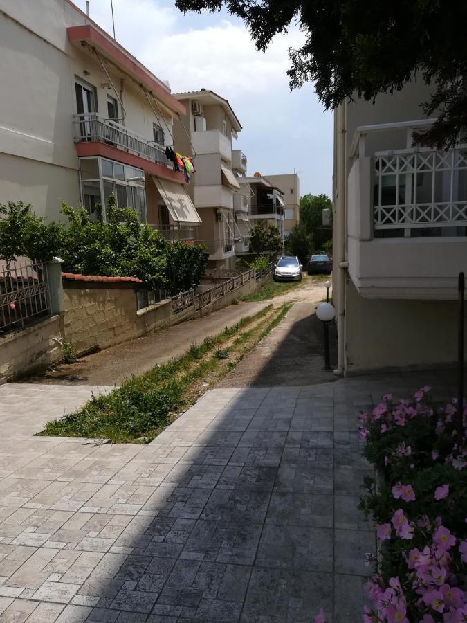 Apartment Ey Zhn Nea Chili Екстер'єр фото